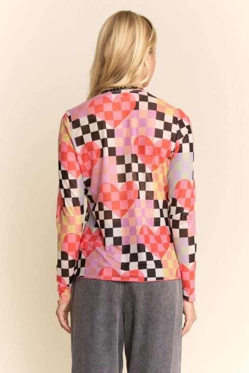 Davi & Dani Y2k Long-Sleeve Mesh Crop Top in Hearts Multi Checker - Picture 6 of 6